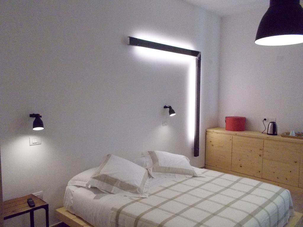 Le Stanze Del Poeta Otel Salerno Oda fotoğraf