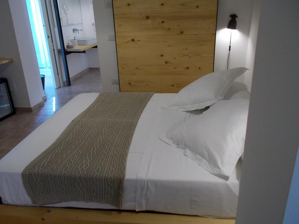 Le Stanze Del Poeta Otel Salerno Oda fotoğraf
