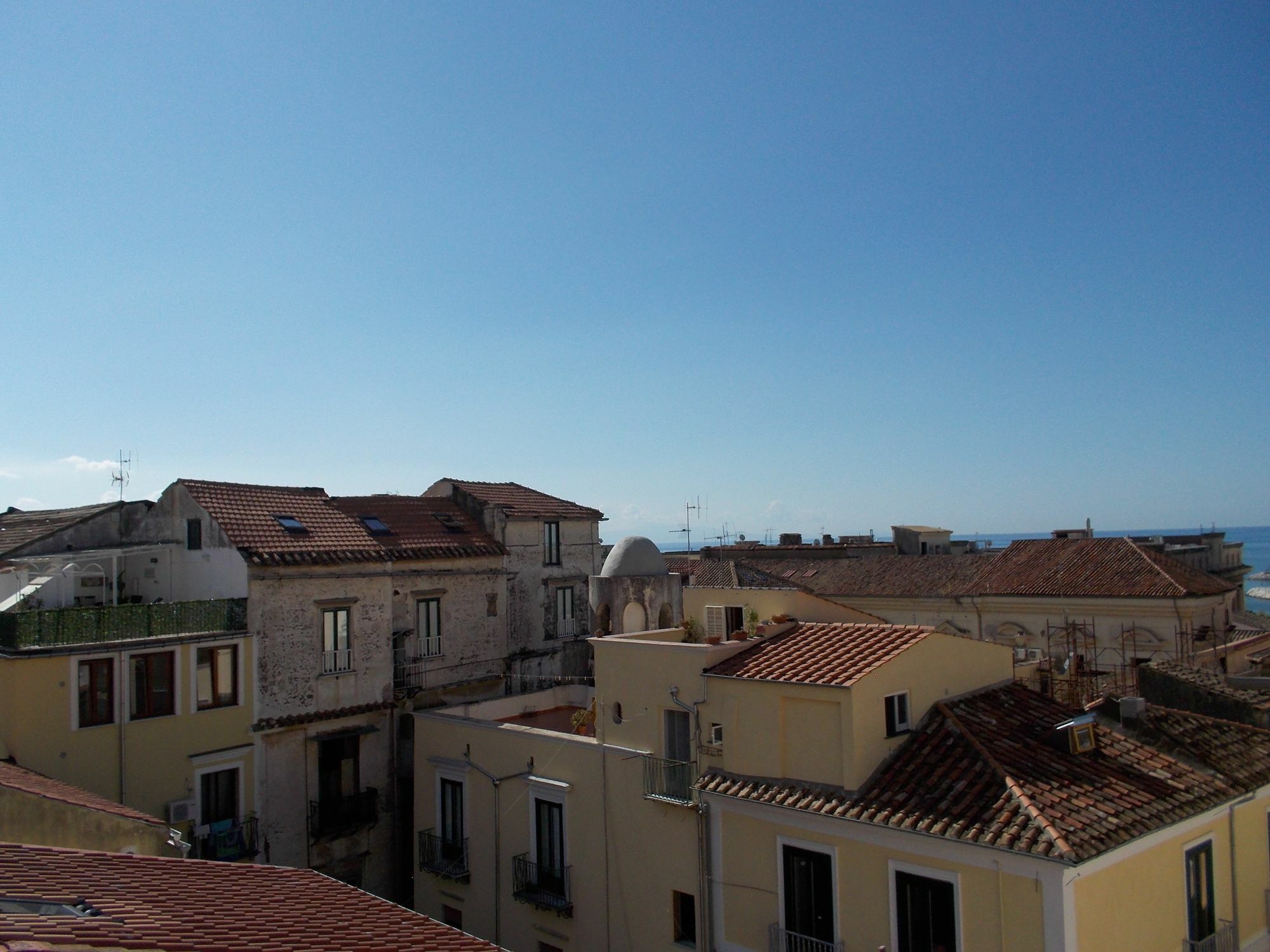 Le Stanze Del Poeta Otel Salerno Dış mekan fotoğraf